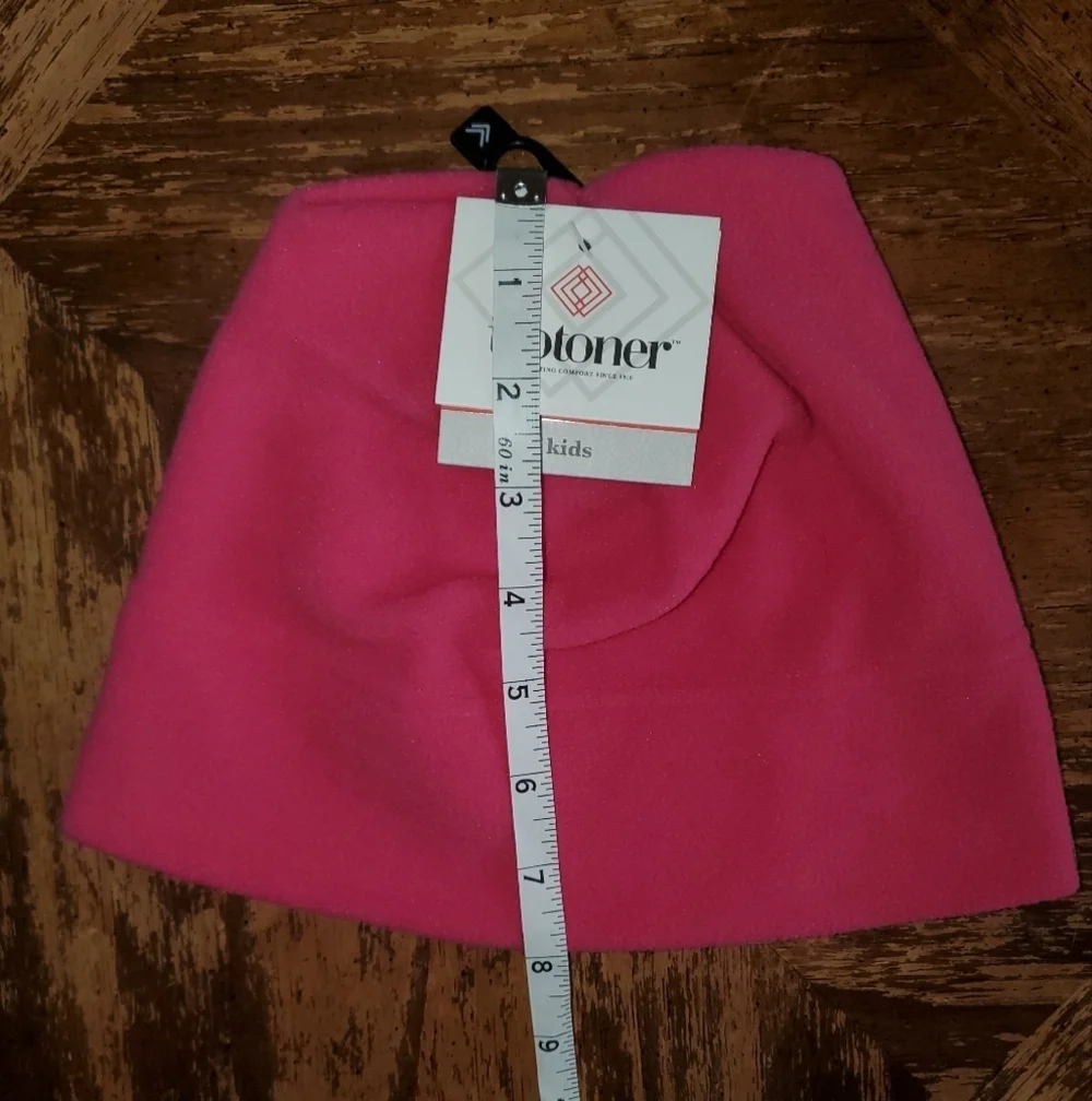Isotoner Kids Fuchsia Fleece Beanie